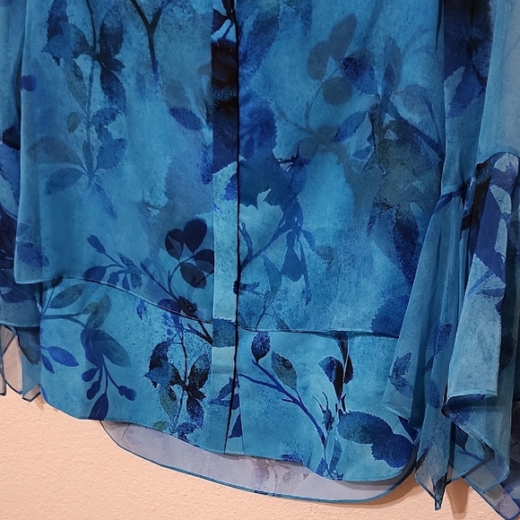 Elie Tahari Blue Blouse with Mandarin Collar and 3/4 Sleeves - Picture 9 of 11